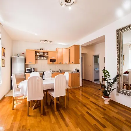 Happiness Apartamento