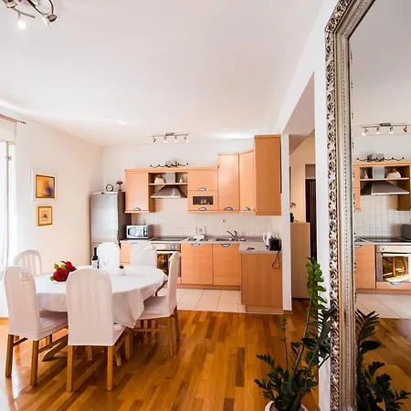 Happiness Apartamento *